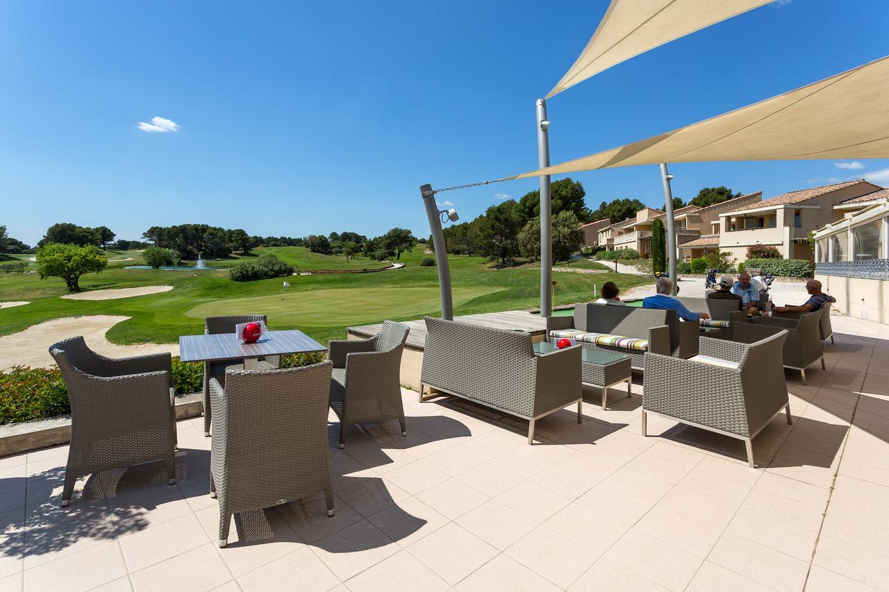 Madame Vacances Domaine Du Provence Country Club Service Premium Saumane-de-Vaucluse Exterior photo